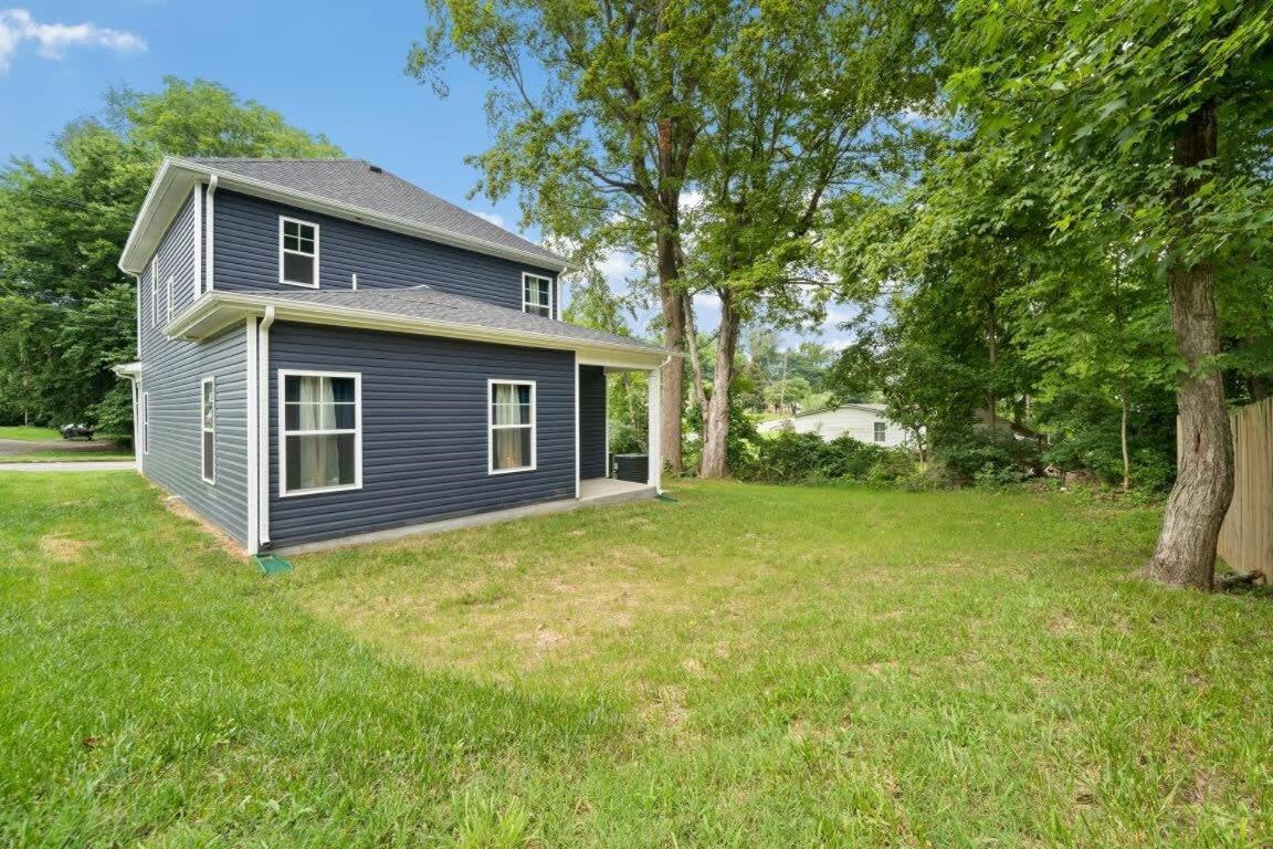 The Navy Nestler Bright & Stylish Near Downtown Villa Clarksville Exterior photo